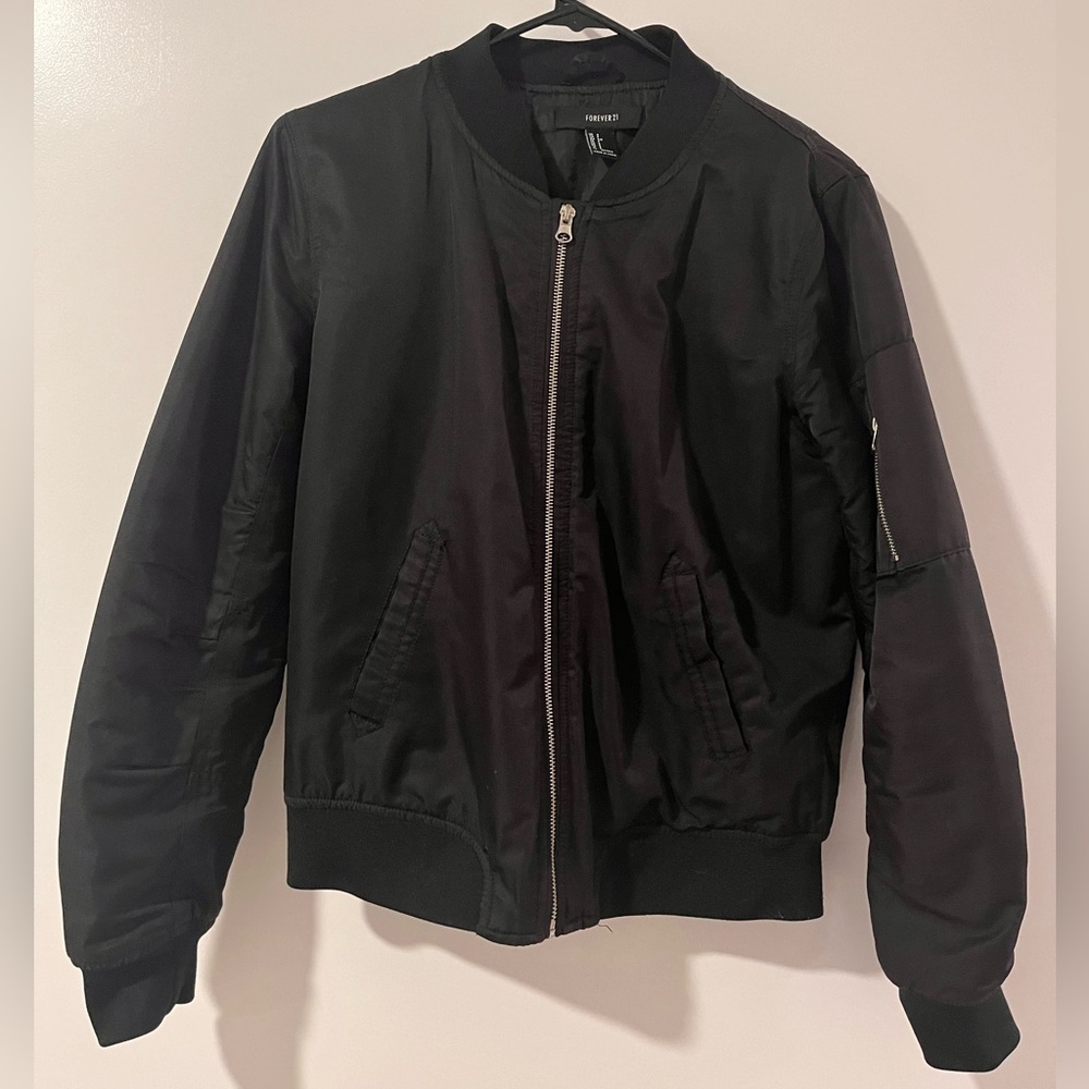 Forever 21 Lightweight Nylon Black Bomber size S